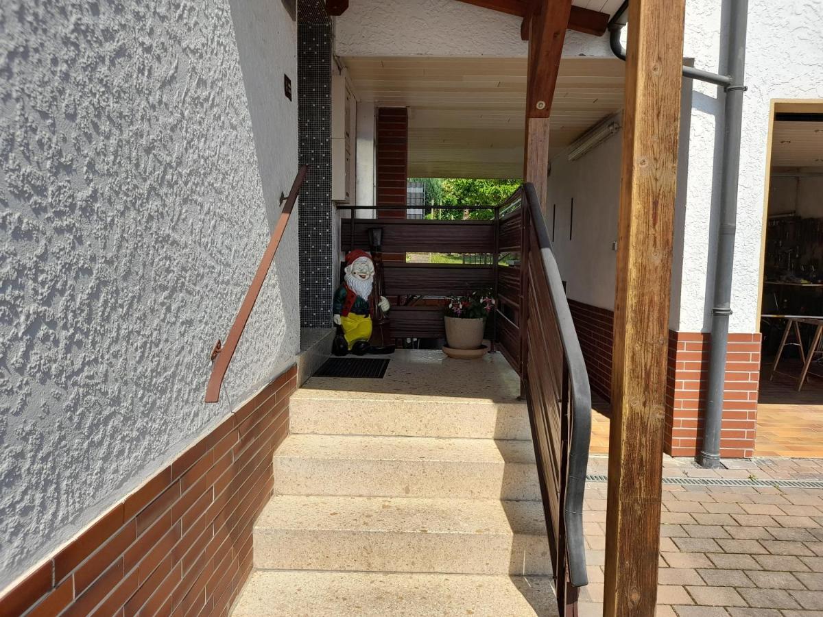 Ferienwohnung Wölbert Altendiez Exterior foto